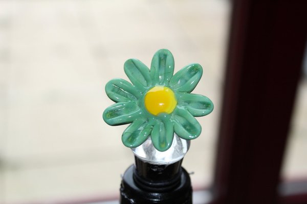 Flaschenverschluss aus Glas - Blume Grün