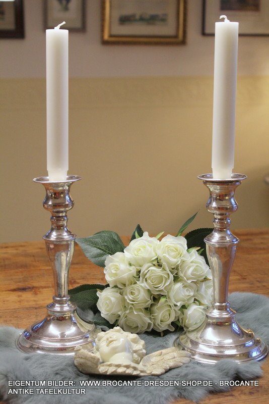 VERKAUFT 2 Kerzenleuchter mit Perlrand aus England - Schöne Originale um 1910  - Versilbert