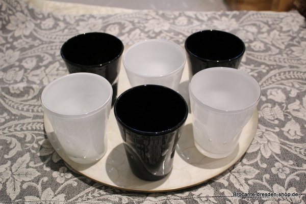 6 bunte Trink Gläser aus Italien für Wasser oder Wein - Set Black & White